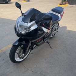 2002 Suzuki Gsx-R 600