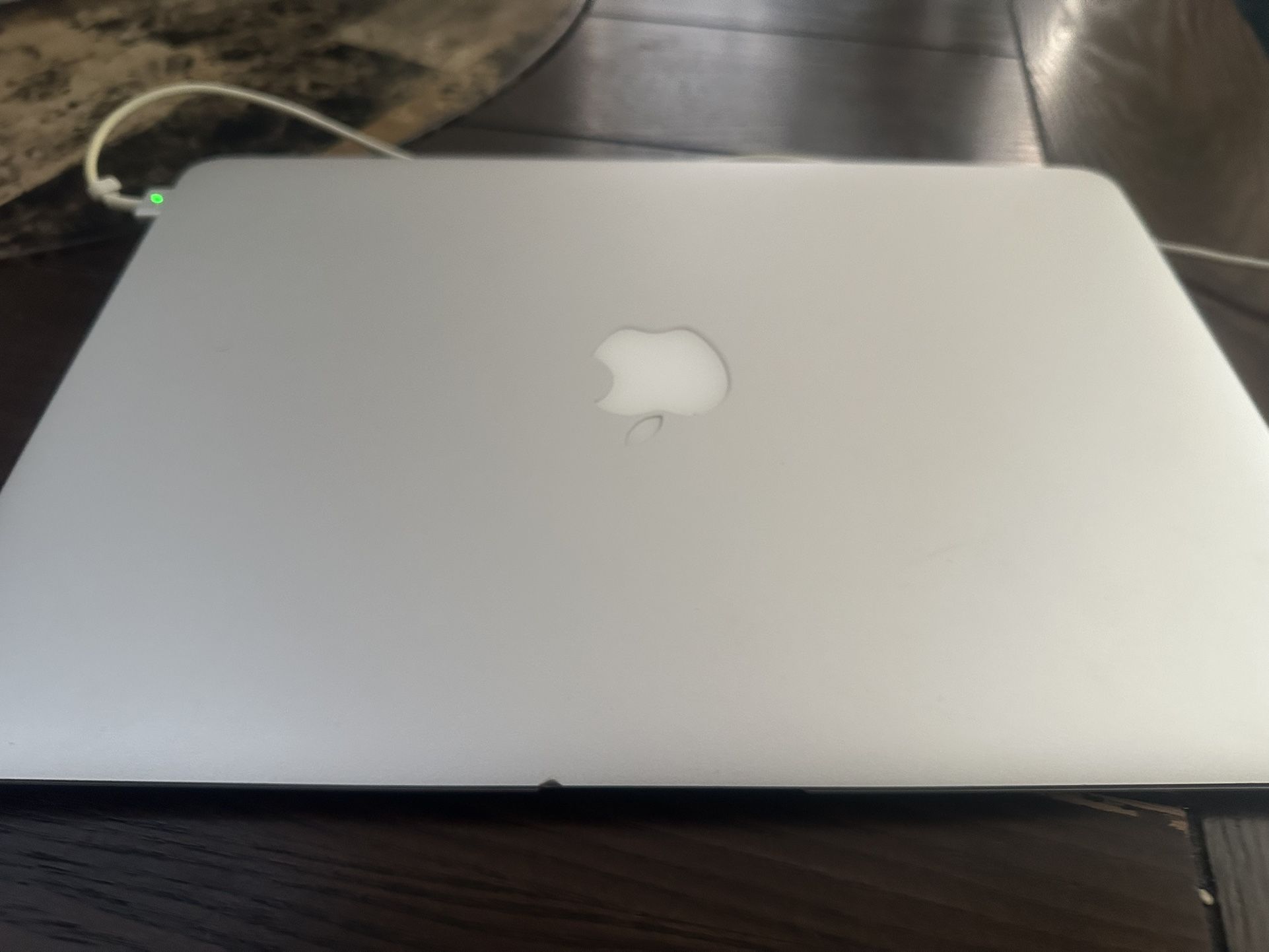 Apple MacBook Air – 13 inch (Early 2015) 💻 OS X El Capitan