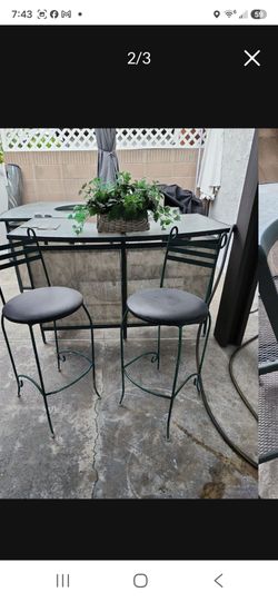 Party bar with chairs