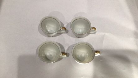 Teacups set of 4  Meito China Japan porcelain