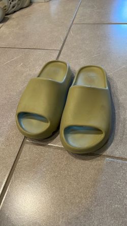 Yeezy slides
