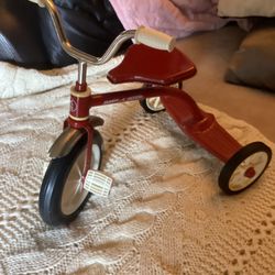 Radio Flyer Mini Red Tricycle