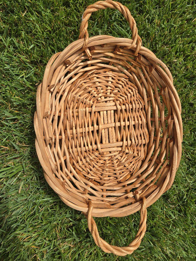 Vintage Basket 