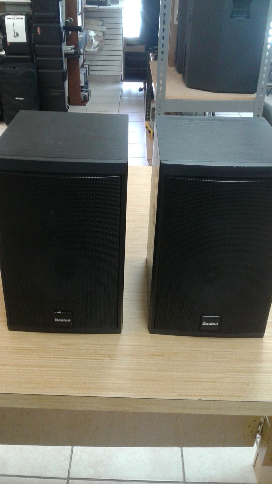 Boston Acoustic CR67 Bookshelf Speakers pair set