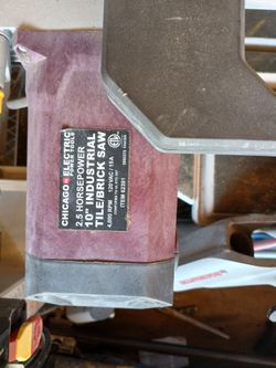 BRICK SAW  , W / STAND