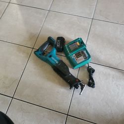 MAKITA RECIPROCATING SAW USED  GOOD 