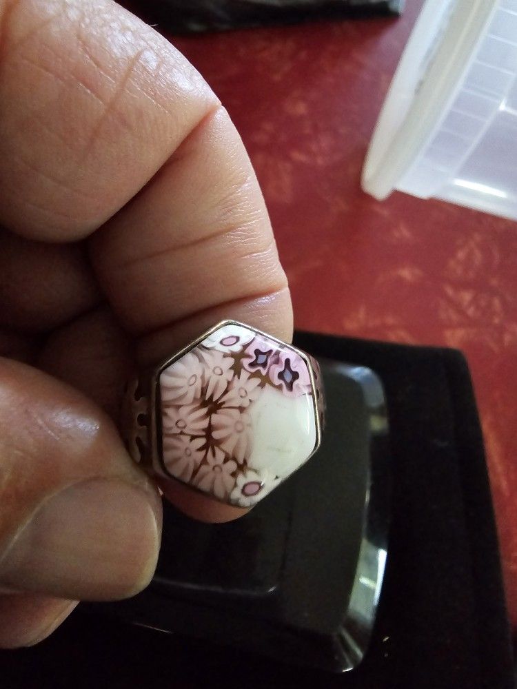 Very Unusual Sterling Silver Ring