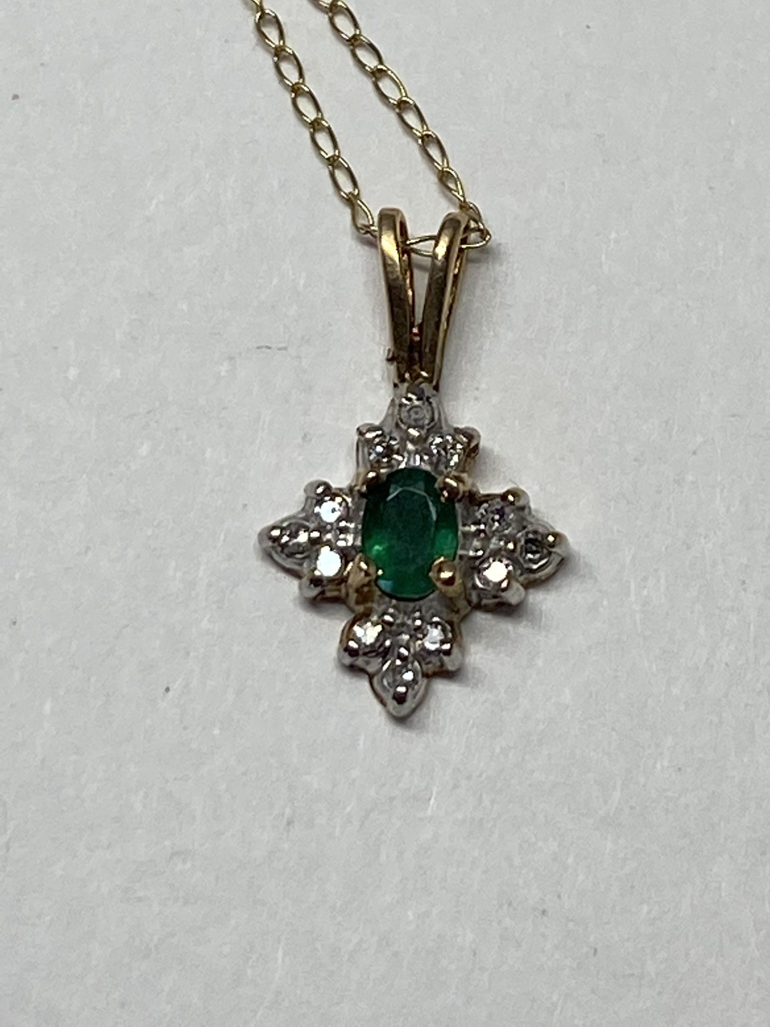 10k YG Emerald and Diamond Necklace Pendant