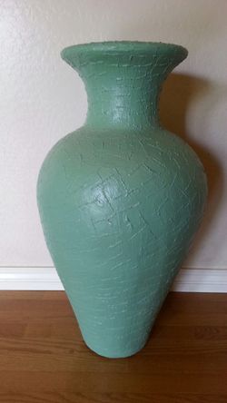 Floor Vase / Pot