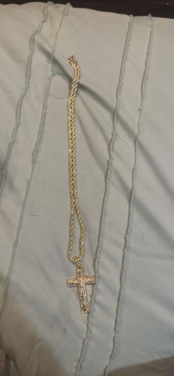 Cadenas 0 oxidad. Laminado en oro te puedes banar con Ella’s y no pasa nada