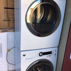 GE Washer And Electric Dryer( 24 inch ) 