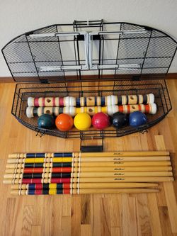 CROQUET SET - Eddie Bauer brand!