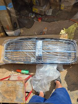Damaged!!!! CarPartsDepot Front Grille Grill All Chrome for 06-08 DODGE RAM 1(contact info removed) 35