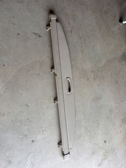 2004 Toyota Highlander trunk Cover