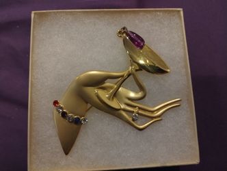 Jonette Brooch
