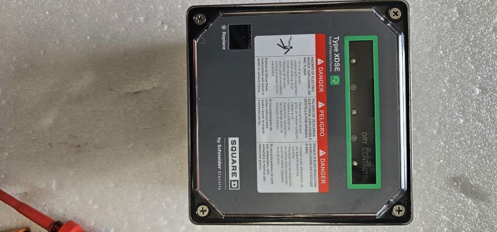 Square D, Surge Protector