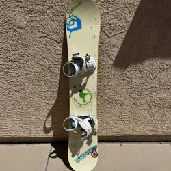 Women’s Snowboard + Bindings
