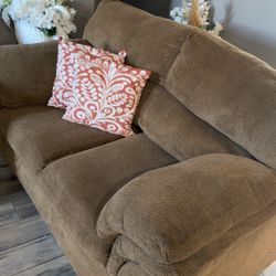 Sofa Set Only No Throw Pillows 