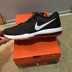 Nike Air Max Full Ride TR Size 11.5