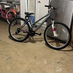 Diamondback Laurito 27.5 Women’s Mountain Bike