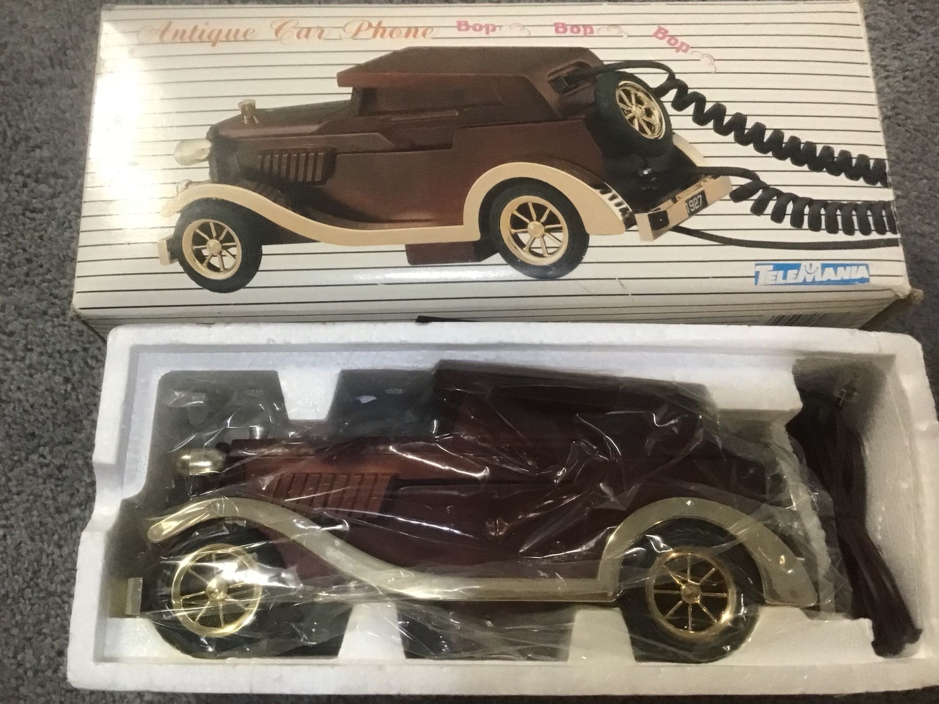 TELEMANIA UNIQUE VINTAGE CAR PHONE (1927)- VERY CUTE - BRAND NEW