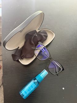 Ray-Ban Prescription Eyeglasses + Case & Cleaning Kit