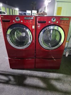 LG Washer & Dryer Set
