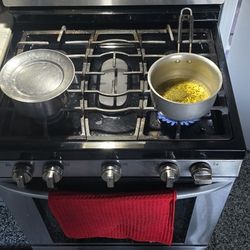 Kitchen Stove 