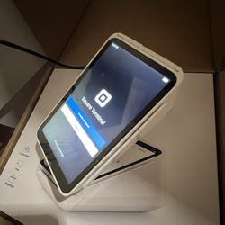 2 Square Terminals 