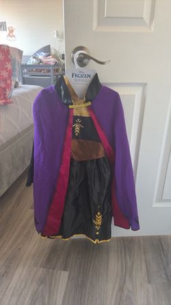 Girls Ana costume Frozen