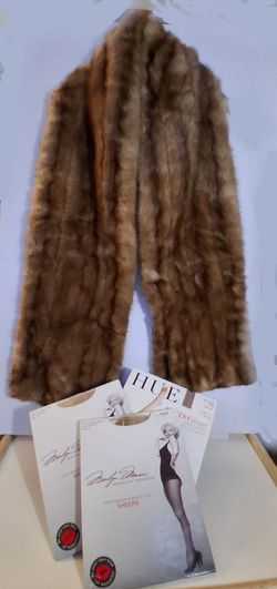 Beautiful Mink Stole plus