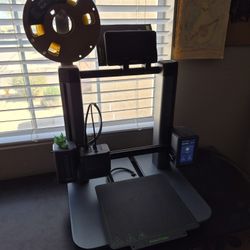 Ankermake 3D Printer And Filament