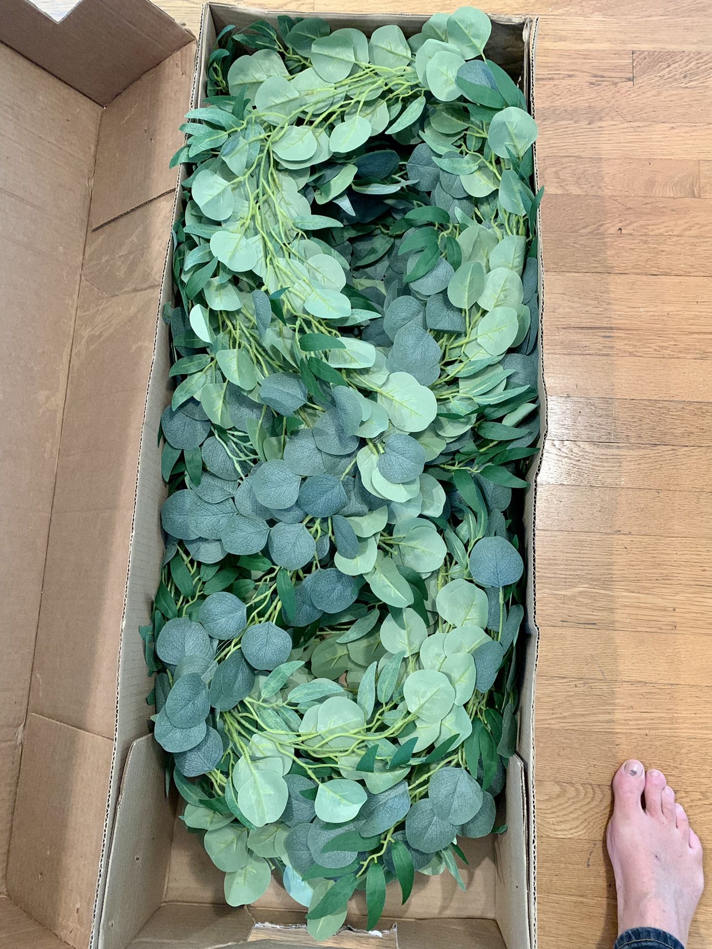 Artificial Eucalyptus Garland w/ Willow Leaves