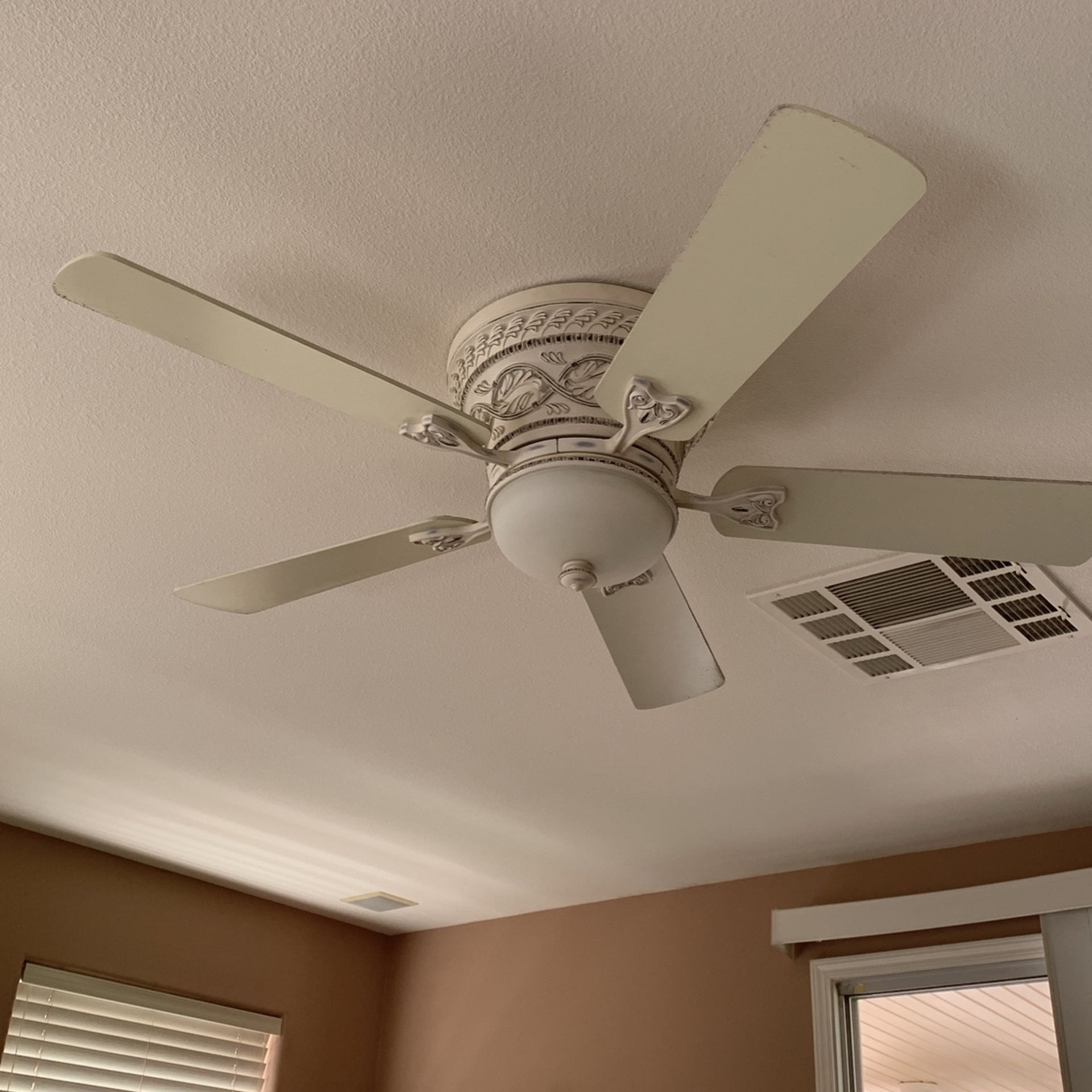 Remote Control Classical Fan Light