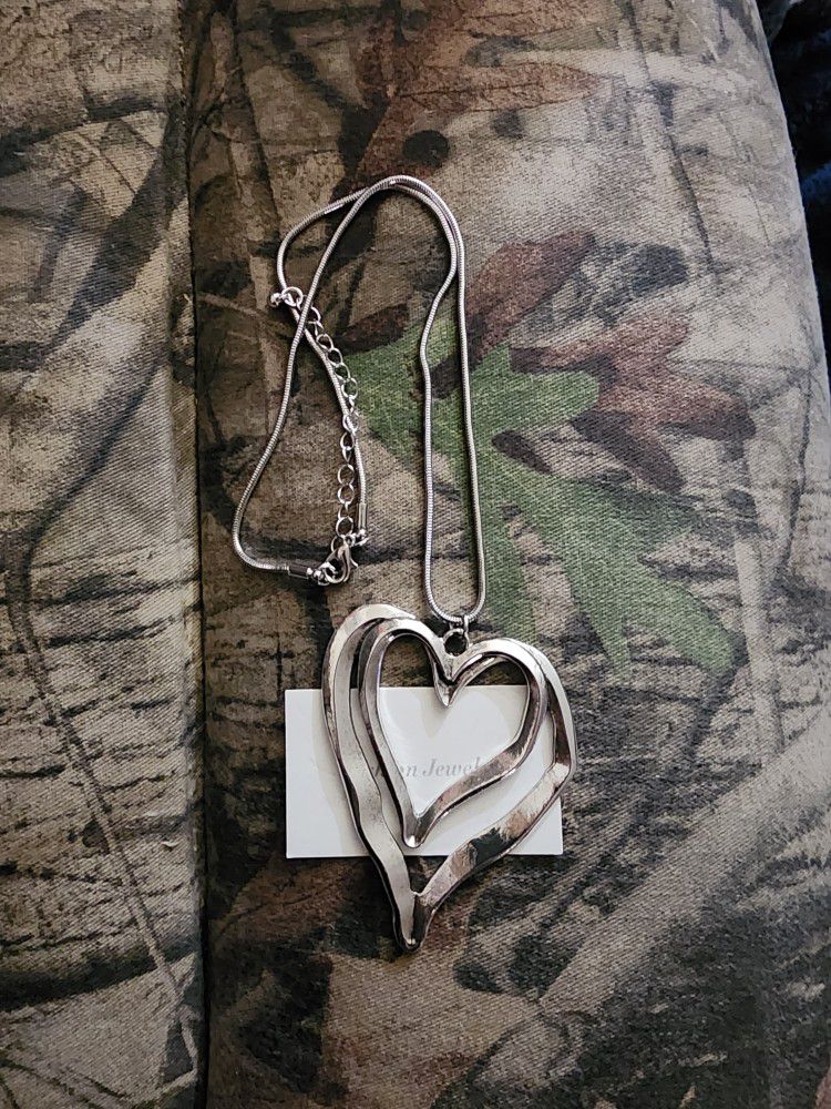 Beautiful Heart Shaped Necklace
