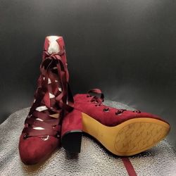 Zaya By Zendaya Velvet Heels Size 6.5