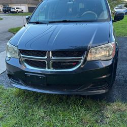 Dodge Caravan 2014