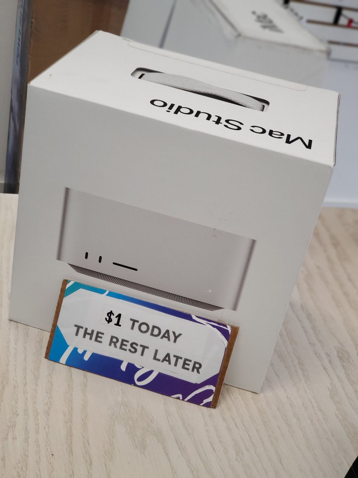 ๐ฐ Big Brain. Tiny Box. Even Bigger Savings โ Mac Studio Starts at $1 Down