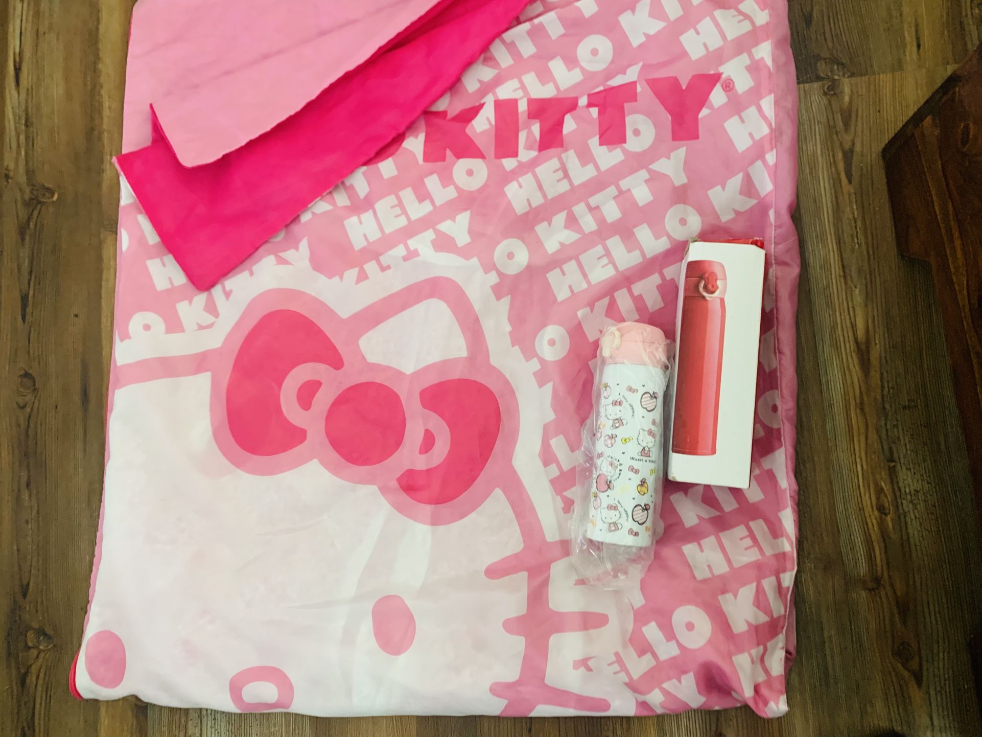 Hello Kitty New Fancy Potable Bev.Bottle $ Sleeping Bag