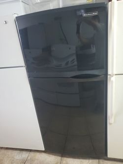 Kitchen Aid fridge black 30x65