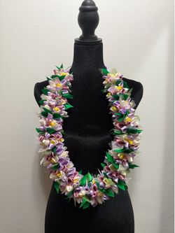 Hawaiian Grad Lei