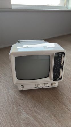 Coby Portable TV Radio