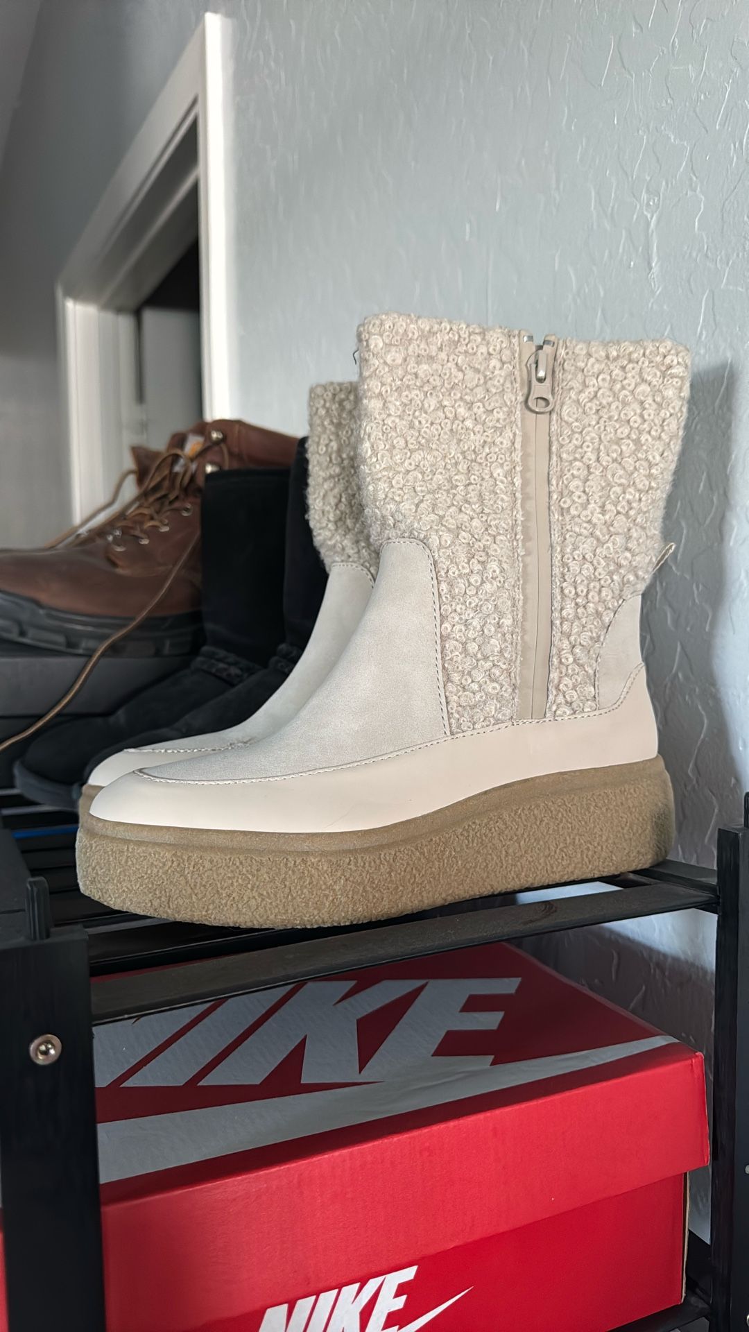 Rocket Dog Boots Faux Fur