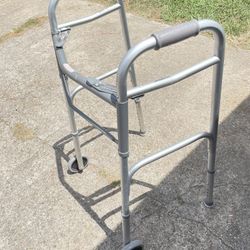 Folding walker -new