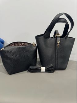 Black hand bag 💼