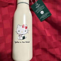 Hello Kitty Starbucks 