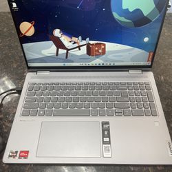 Lenovo Laptop 