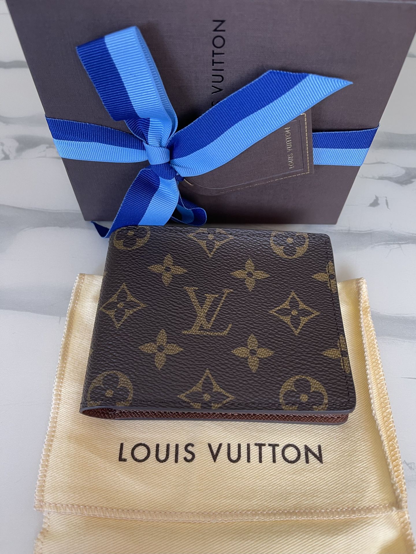 regalo caja louis vuitton