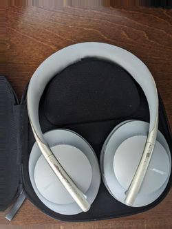 Bose NC 700 Wireless Over-Ear Headphones with Case