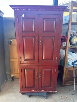 Armoire